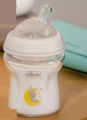CHICCO NaturalFeeling SZKLANA butelka 150 ml 0+ wolny przepływ