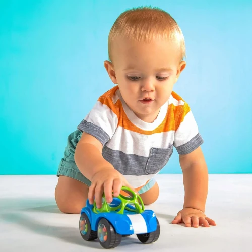 BRIGHT STARTS Oball Rattle &amp; Roll jeżdżący samochód z grzechotką